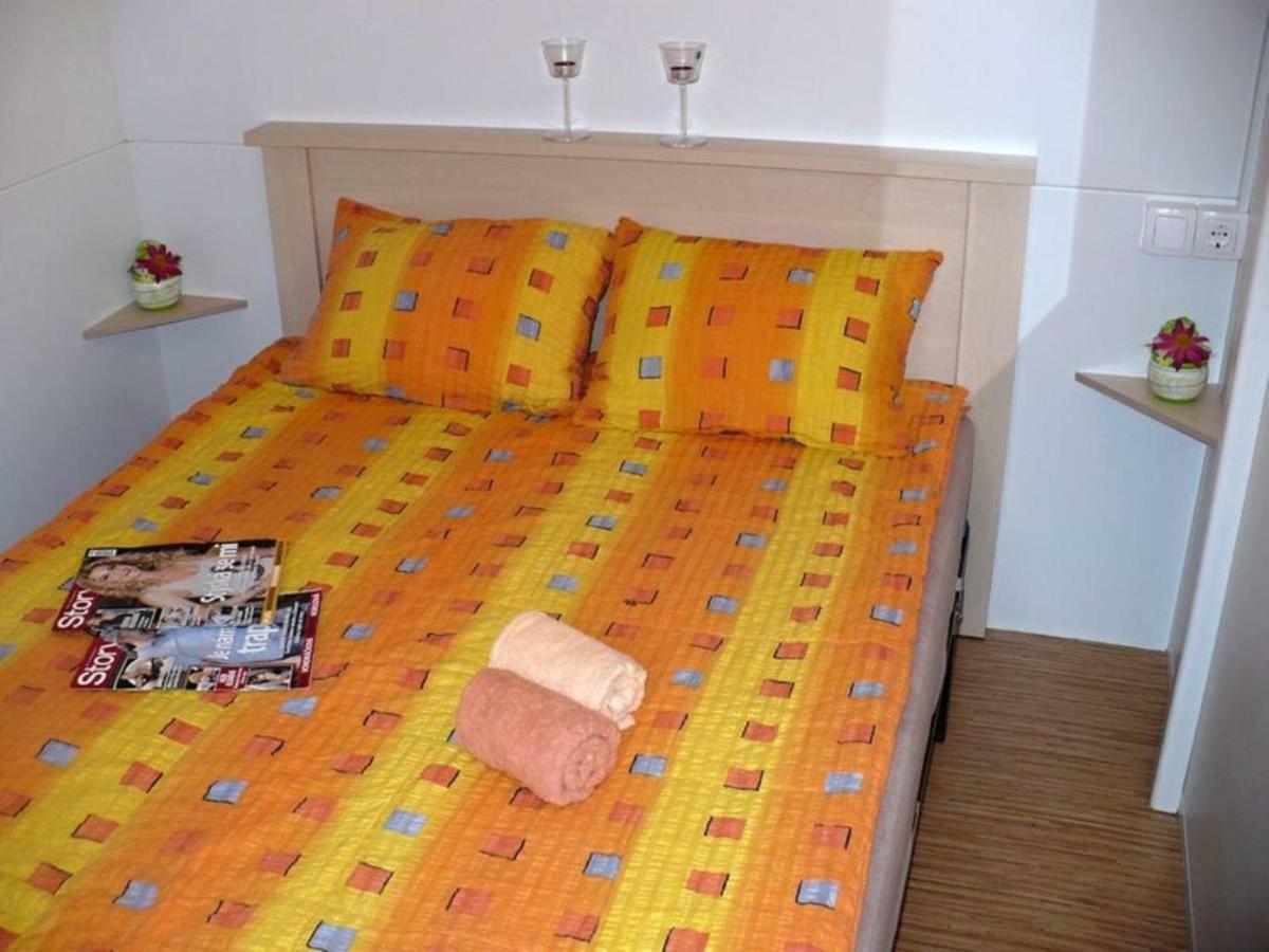Victoria Mobilehome In Camping Village Mediterraneo Cavallino-Treporti Exterior photo
